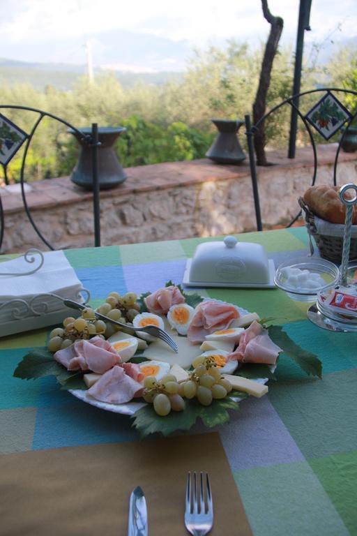 B&B H.M. Sonnino Exterior foto